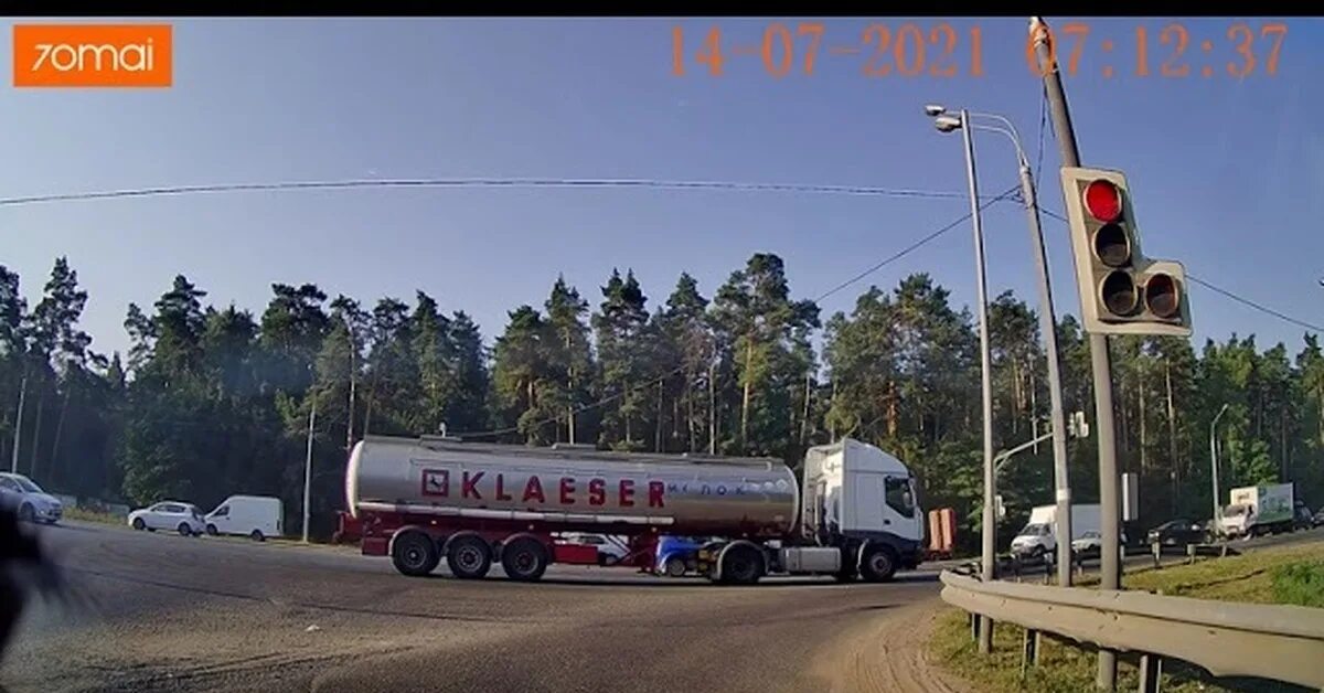 Машина балашиха. Мкад 2 км. Развязка на горьковском шоссе казань проект. Горьковское шоссе казань. Пробка на горьковском шоссе сейчас причина.