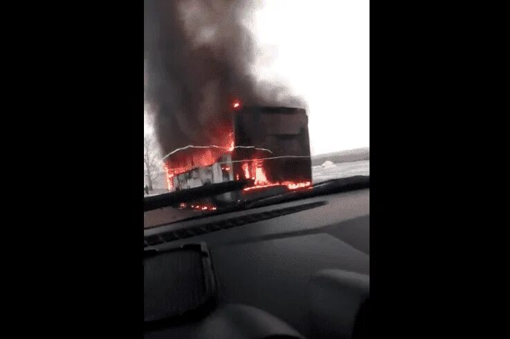 В Симферополе сгорел автобус. В Башкирии загорелся автобус. Сгорел автобус в Кисловодске.