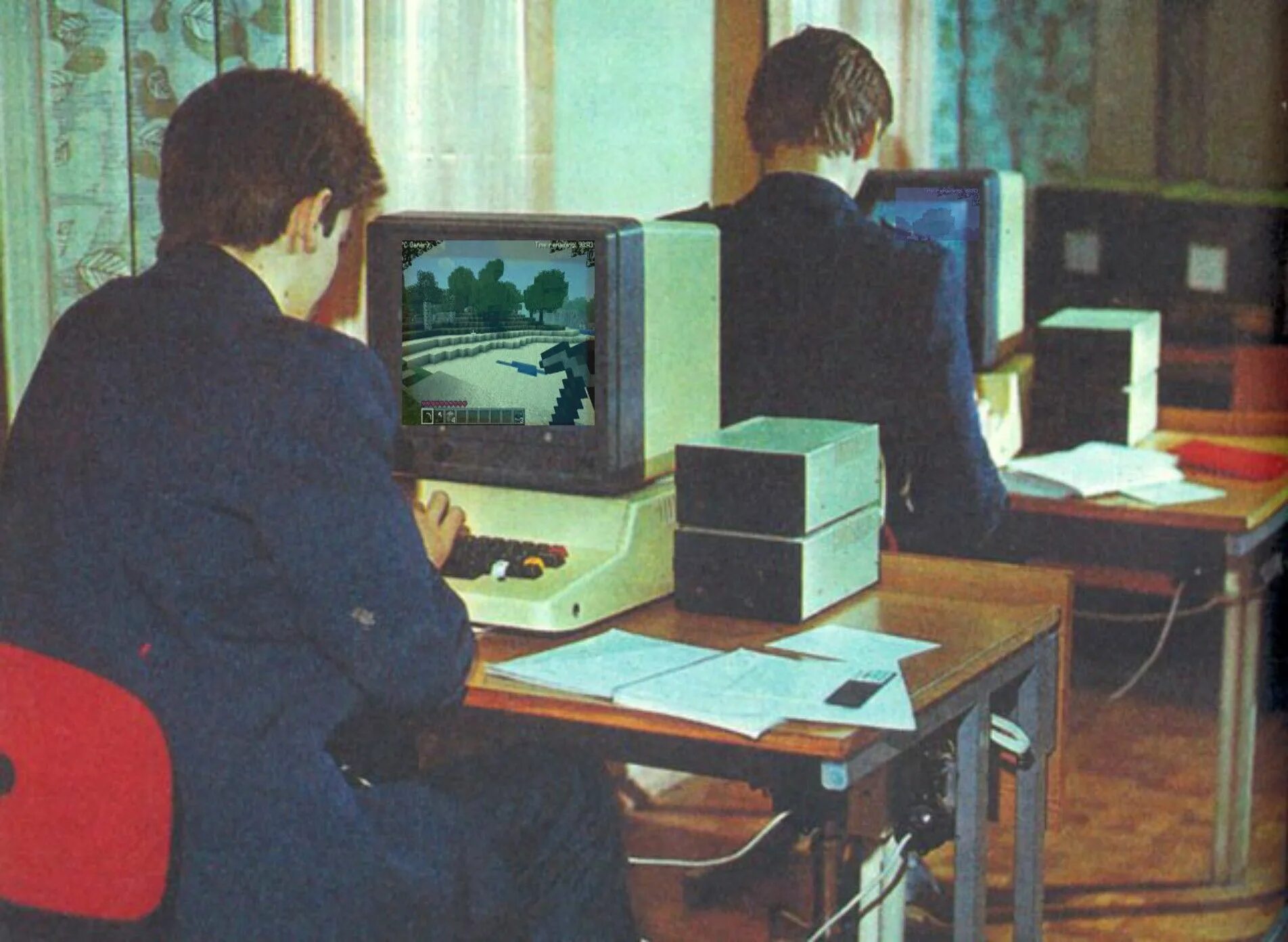 Информатика 30 лет. Советский компьютер. Компьютеры 80-х годов. Компьютер 1990 года.