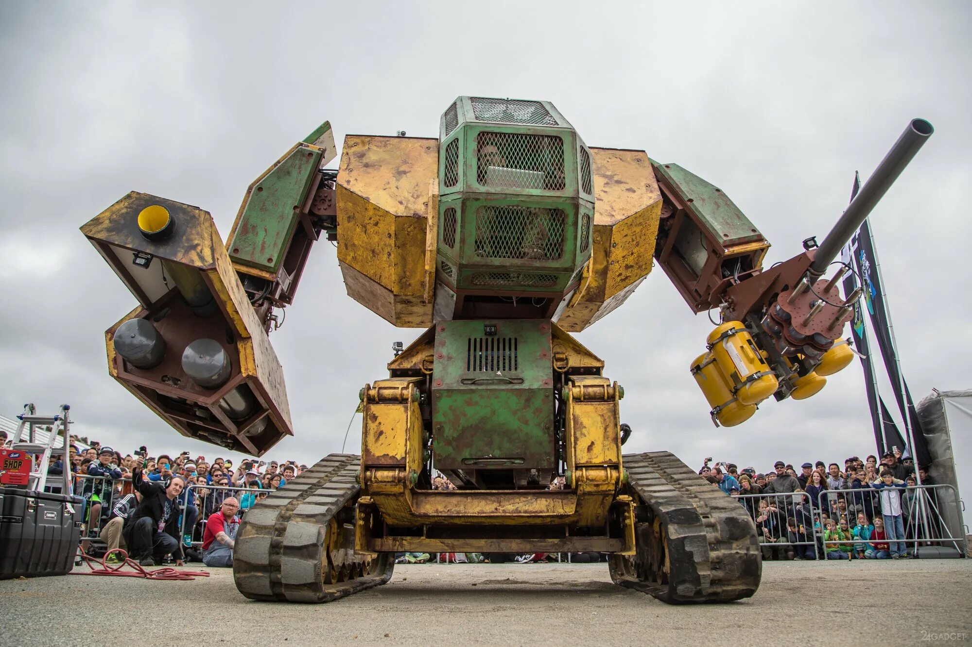 Kuratas боевой робот. Megabot робот. Японский робот Куратас. Боевой робот Kuratas 2021. Виды боевых роботов