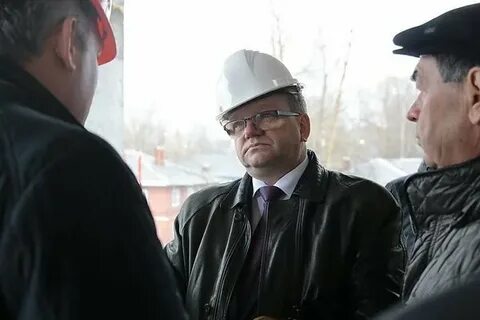 Учредитель завода