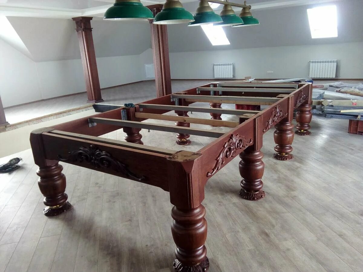 Разборка бильярдного стола. Демонтаж столов. Демонтаж столов. Сборка (установка) бильярдного стола. Крепление столешницы на бильярдном столе.