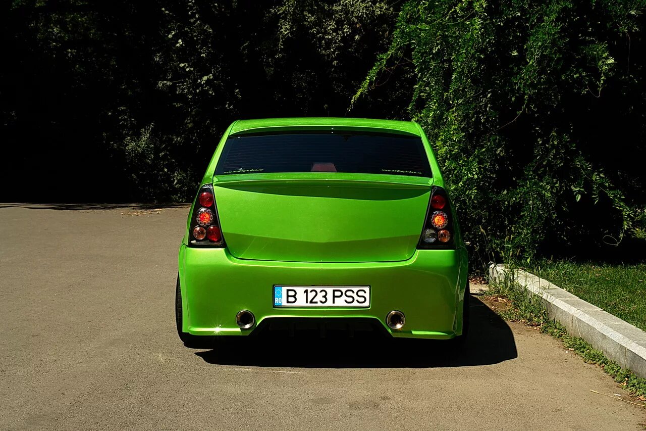 Логан тюнинг. Renault logan tuning. тюнингованный логан. dacia logan tuning. renault logan tuner.