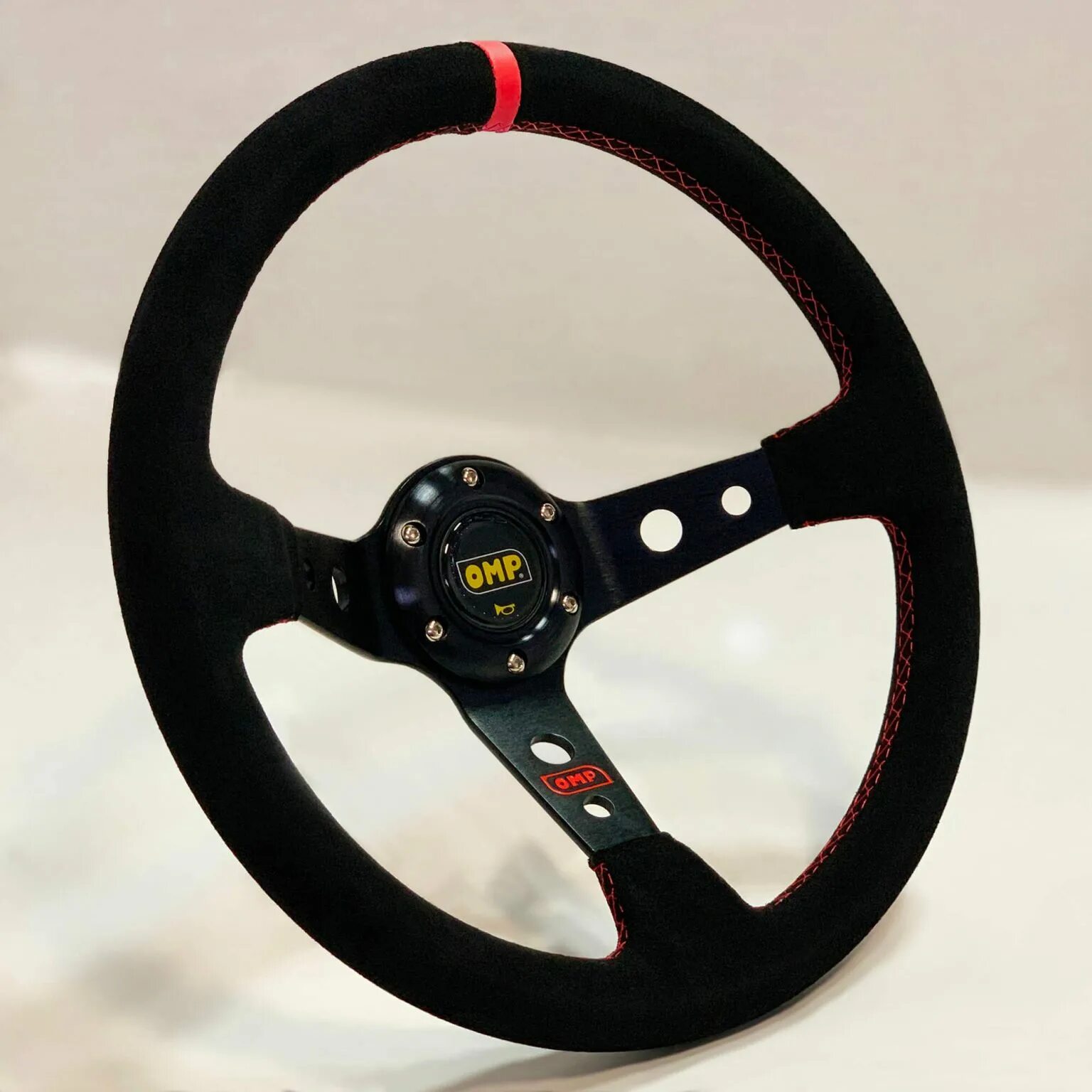 Руль omp. Руль omp corsica. sparco omp руль. руль omp замша. руль omp замша с выносом.