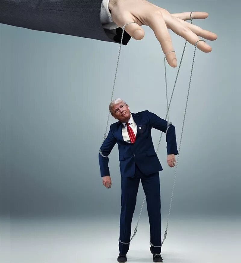 манипуляция. манипулятор человек. человек на ниточках. манипулятор человек. рука с марионеткой.