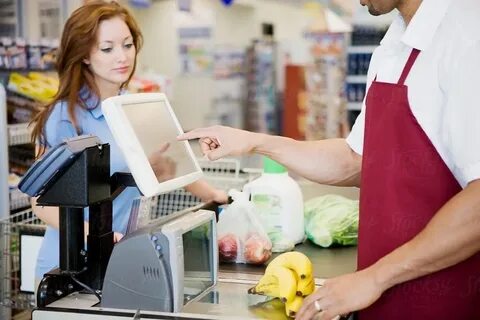 Продавец минимаркета