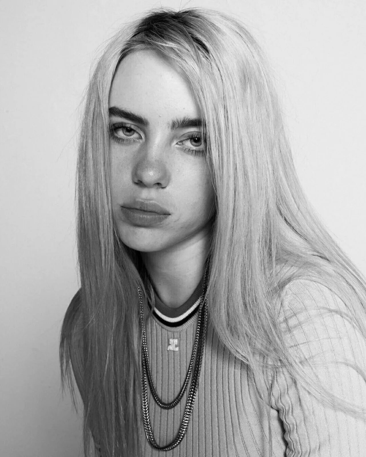 Билли айлиш фото. Bellyache билли айлиш. Billie eilish 2020 портрет. Билли айлиш чб. Bli ailash.