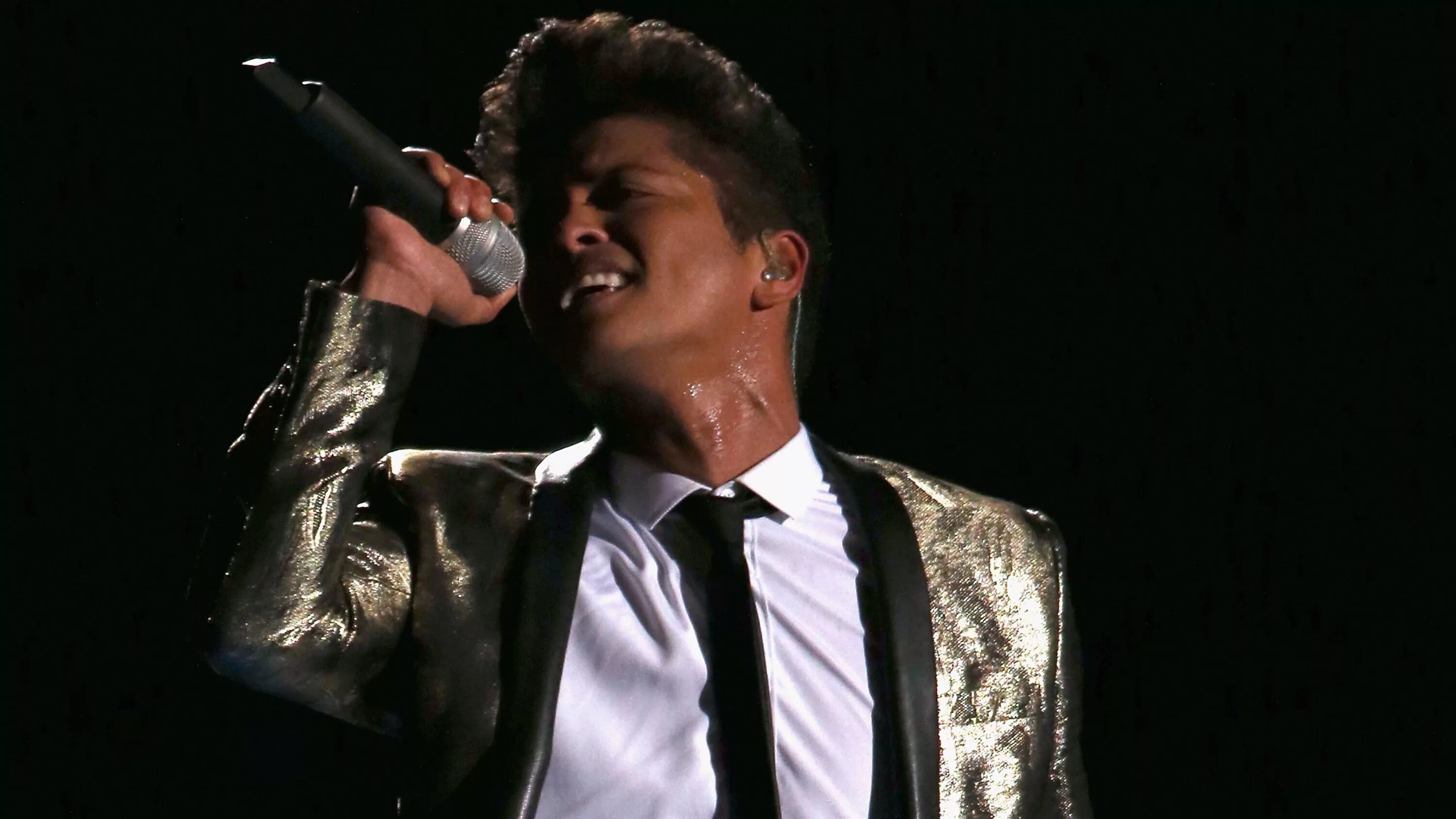 Bruno mars apt слушать. Bruno mars apt слушать