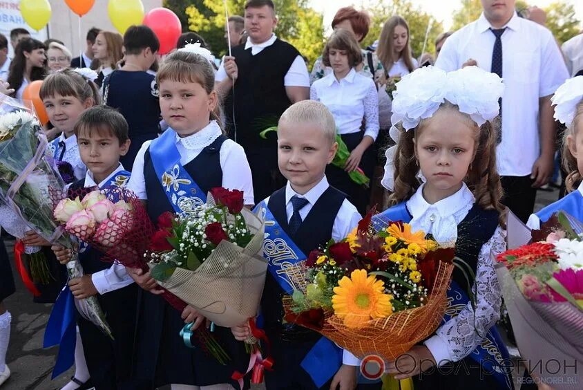 30 сентября 2019 г. Залегощь школа 1. 1 Сентября 2019. Залегощь Орловская область школа. Пгт Залегощь школа.