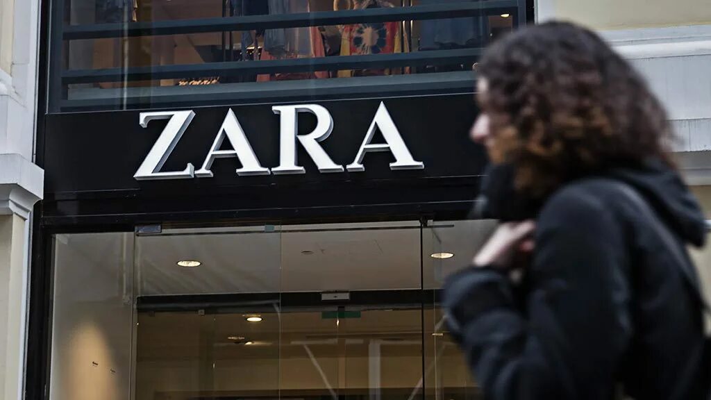 Х зарам. Zara закрытие магазинов в России. Магазины Zara в России.