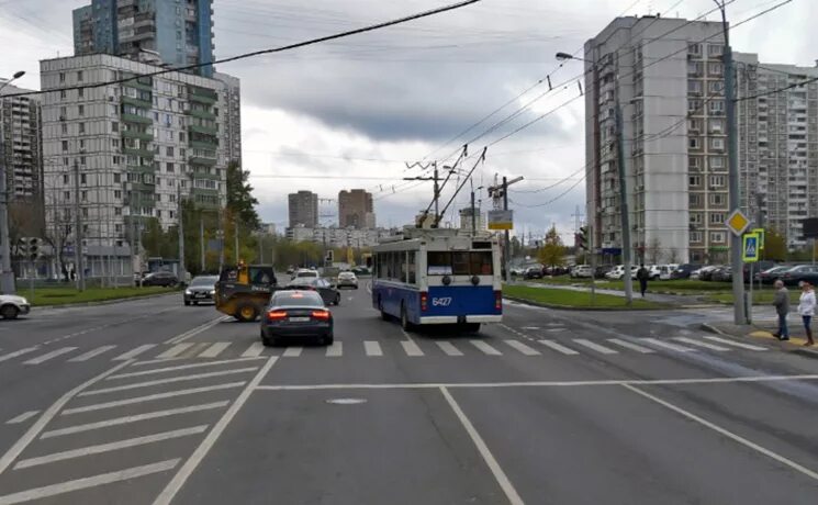 Ул московский тракт 139 в тюмени. Московский трамвай. Московский тракт 139 тюмень. Тимирязева 141. Московский тр 143 к5.
