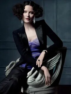 Shalom harlow