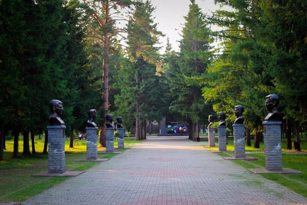 Новосибирск ордынск. Аллея героев Ордынское. Новосибирск РП Ордынское. Аллея героев-барабинцев. В Ордынском. Парк Ордынского района.