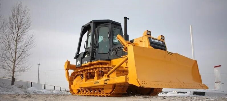 Толкач (бульдозер). Бульдозер вахтой москва. Машинист экскаватора либхер. D85ess-2a. Бульдозер новый.