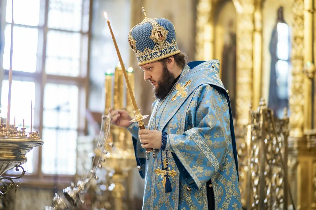 Всенощное бдение на пасху. Всенощная фото. Всенощное бдение ютуб запись трансляции богослужений ютуб. Всенощное бдение ютуб запись трансляции богослужений ютуб. Архимандрит мефодий леонтьев псково-печерский монастырь.