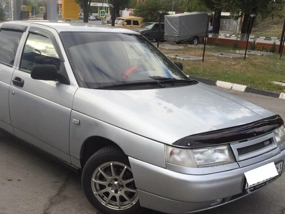 Ваз 2110 2001 года. Ваз 2110 седан серебристый. Ваз 2110 белгород. Ваз 2110 авито нижегородская. Ваз 2110 авито.
