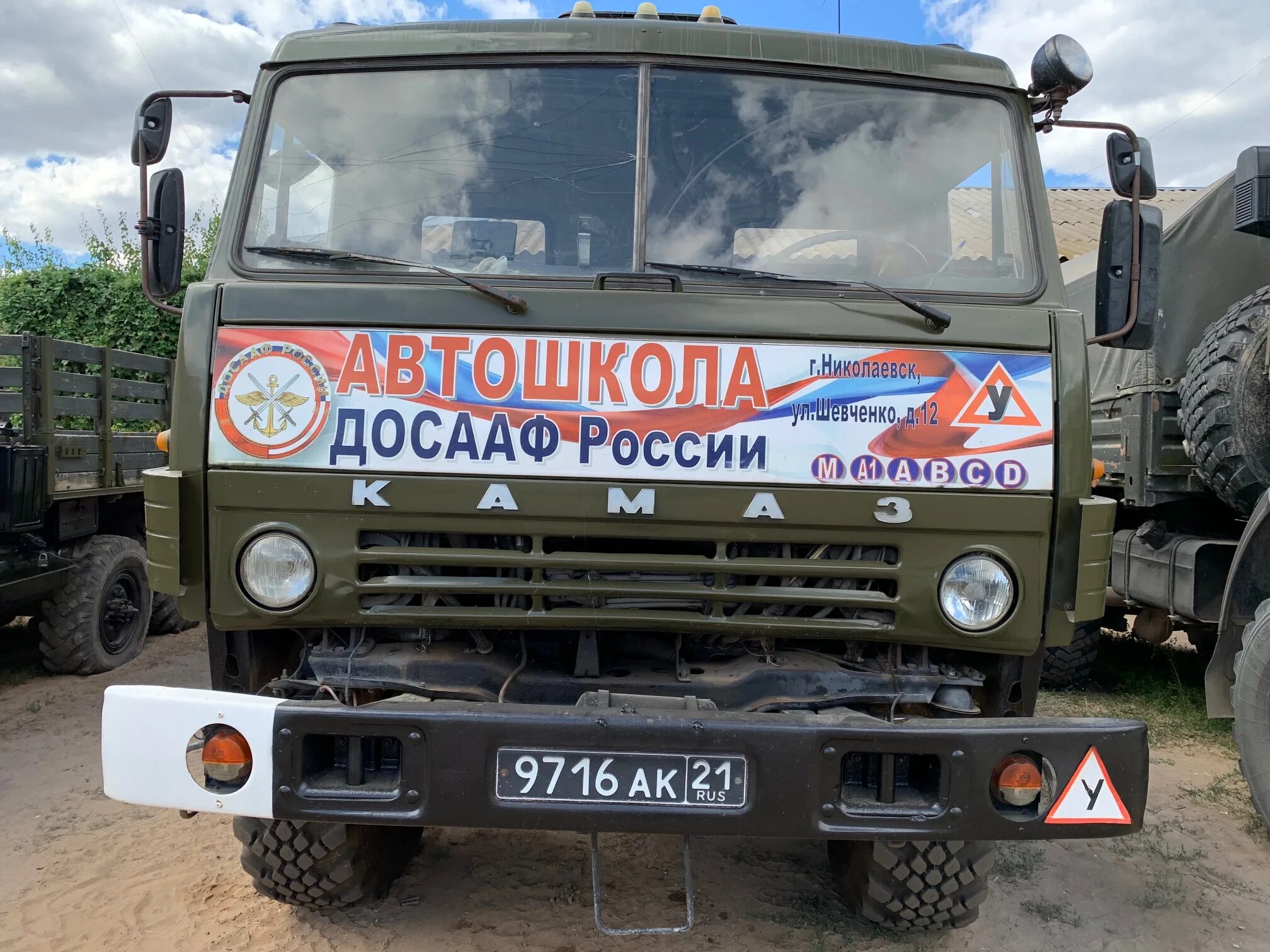 Подготовка военных водителей. Армейский водитель. Военный водитель в армии.