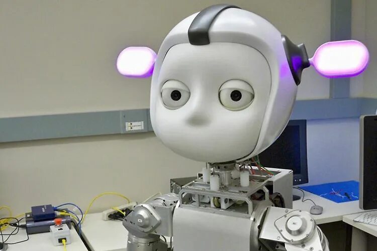 Robots say. Современные роботы. Роботы для детей. Робот Эмми фулл. Робот младенец.