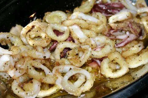 Морской коктейль на сковороде