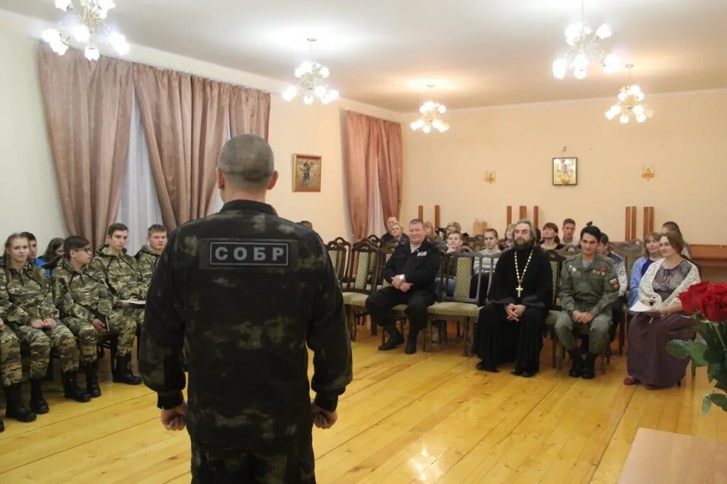 Создание тайной организации священная дружина. Священная дружина. Священная дружина участники.