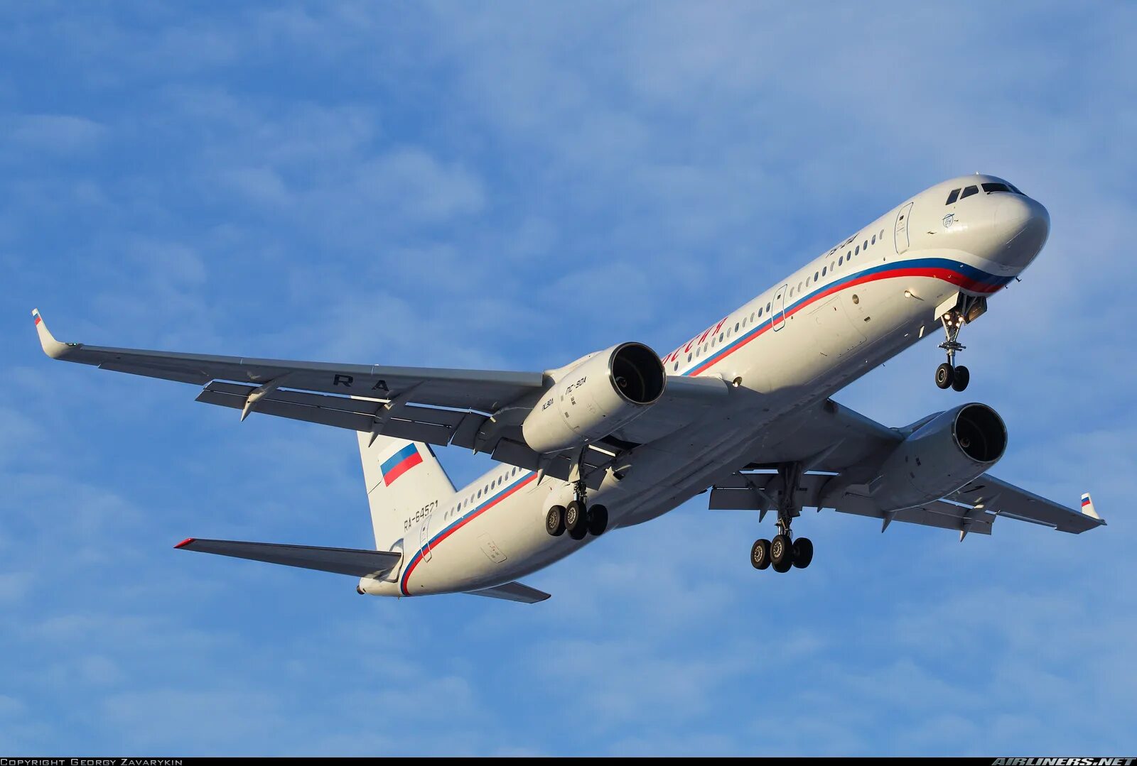 Сколько ту 214. Ту214. ту-214 пассажирский. туполев 214. ту 214 210.