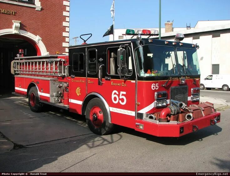 Fire truck police car. Chicago Fire Department Rescue. Грузовик Fire Department. Пожарный автомобиль фрезе. Пожарная машина игрушка Fire Dept.