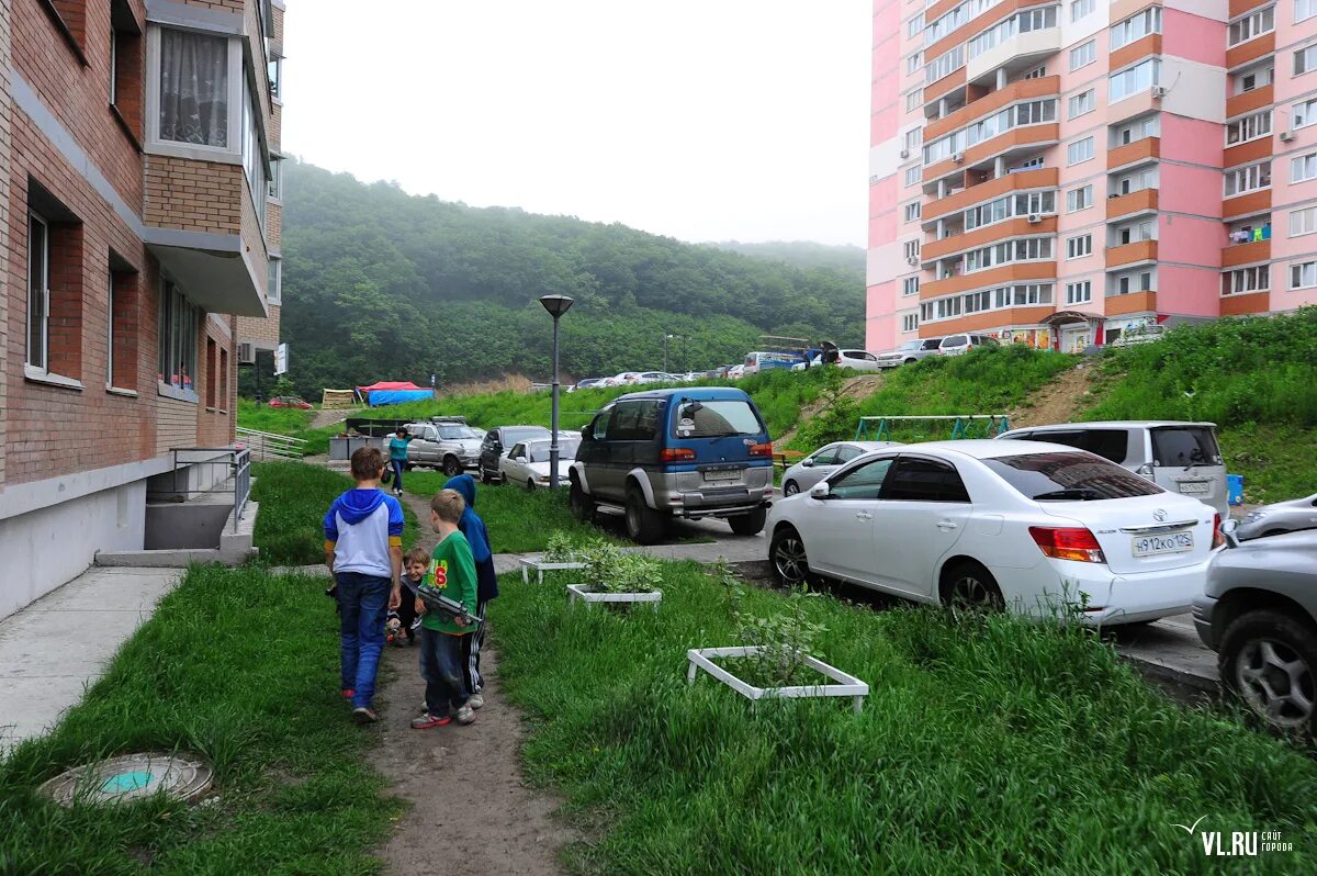 работы снеговой пади владивосток