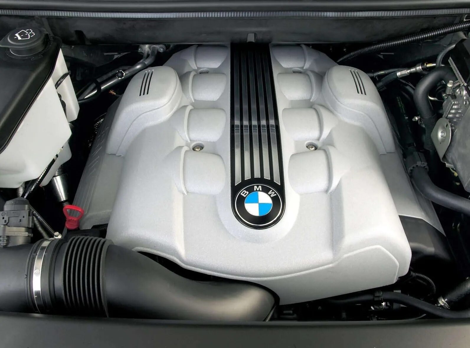 Bmw x5 e53 двигатели. Bmw x5 e53 мотор. мотор 4.8 бмв е53. bmw x5 e53 4.4 двигатель. bmw x5 e53 4.8 двигатель.