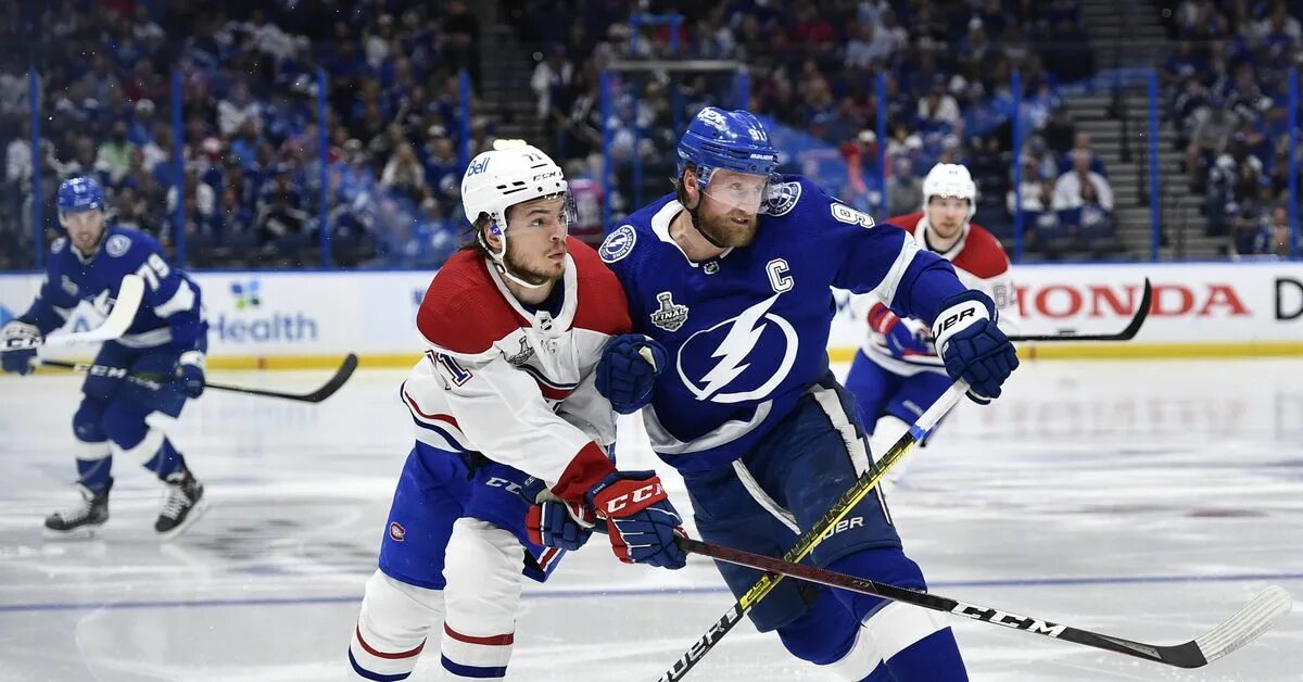 Нхл 2021-2022. Nhl 2021. Нхл картинки. Нхл – филадельфия флайерз проворов 2022. Nhl 2021 xbox one.