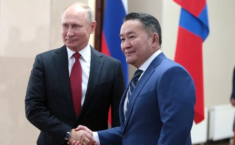 Сотрудничество с монголией. Российско-монгольские отношения. Монголия шос. Монголия экономические отношения с россией. Флаг мнр.