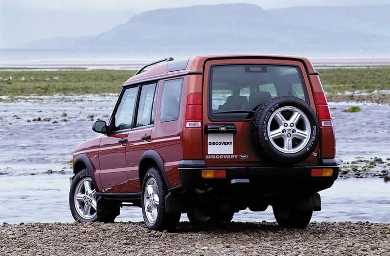 Ленд ровер дискавери 2 бензин. Ленд ровер дискавери 2. land rover discovery 2 1999. ленд ровер дискавери 2 1998. land rover discovery ii 1998-2004.
