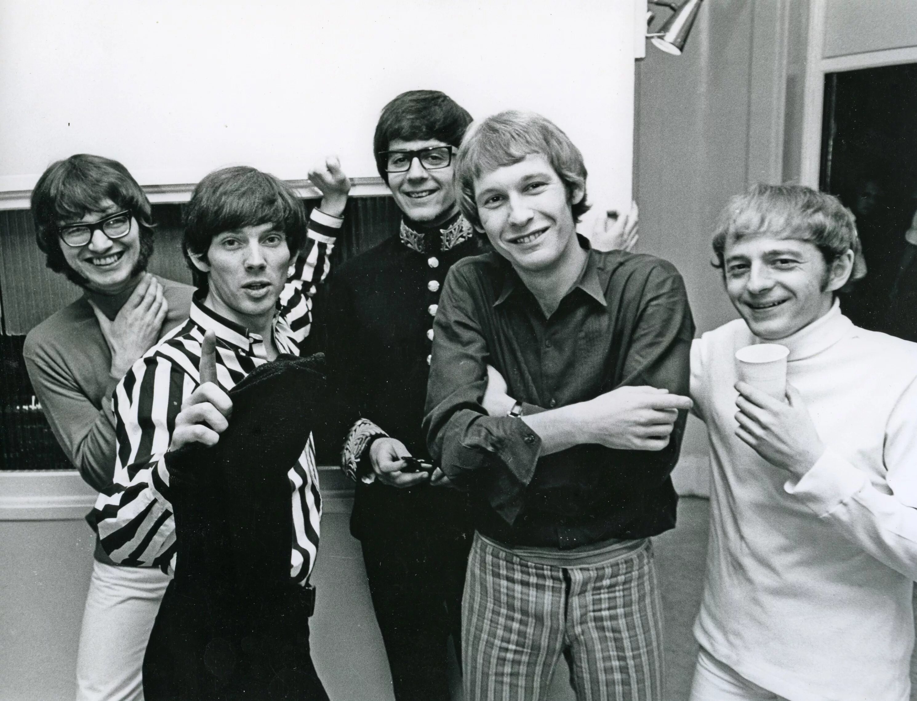 Manfred mann. Группа манфред манн. Manfred mann s earth band. Manfred mann. Manfred mann.