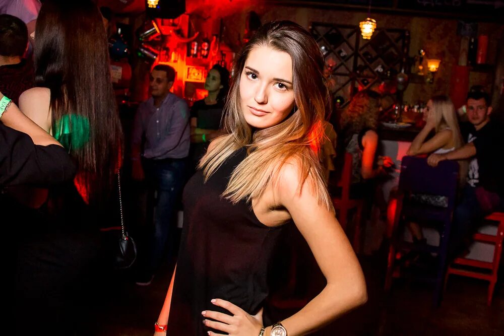 Restobar уфа. Табличка клуба. Бар ресторан скандинавия череповец. Рестобар отдых. Кочерга, воронеж, улица комиссаржевской.