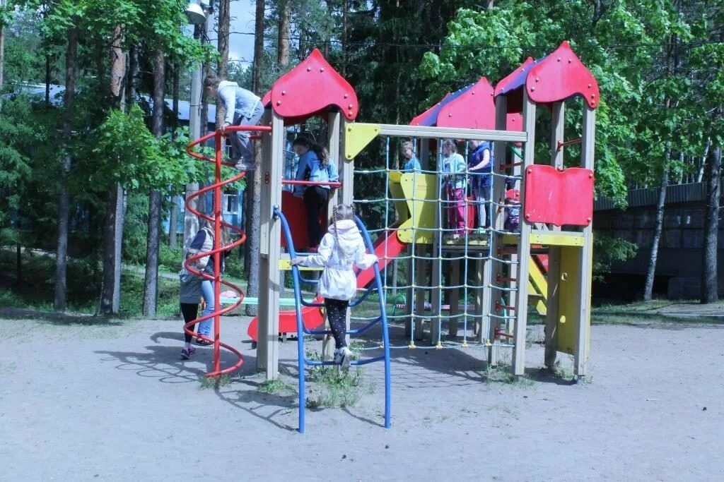 Пионерский лагерь фрегат ленинградская область. Фрегат детский лагерь. Фрегат лагерь спб. Дол фрегат ленинградская область. Фрегат детский лагерь.