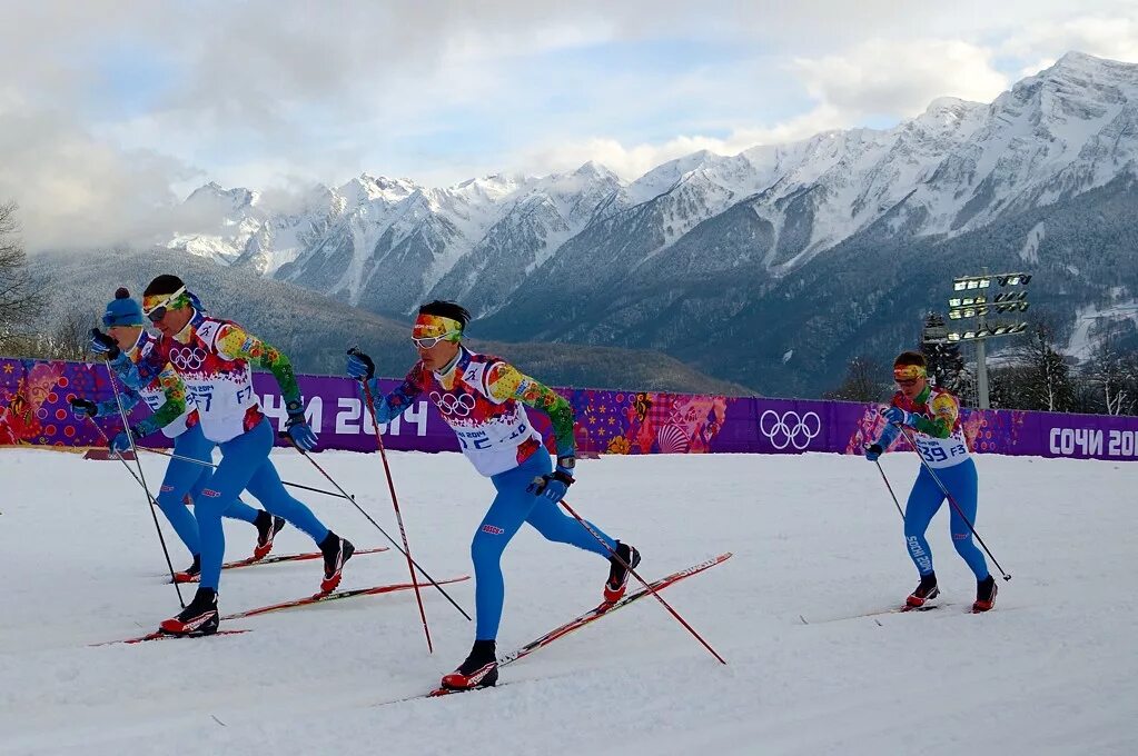 Лыжный спорт в олимпийском движении. Олимпийские игры в Сочи 2014. Олимпийские игры Сочи лыжные гонки.