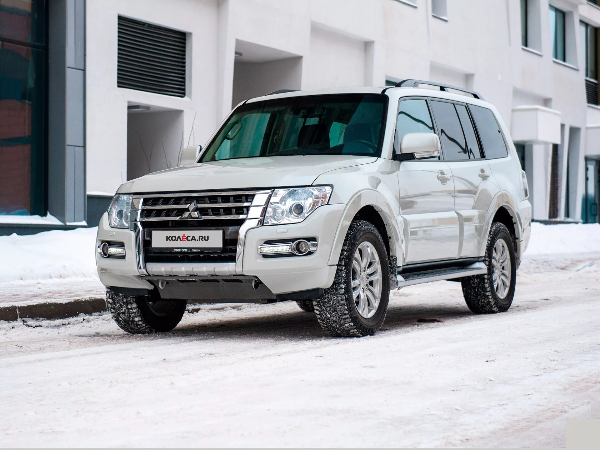 Mmc pajero 4. Паджеро 4. mitsubishi pajero iv. митсубиси паджеро 4 поколения. паджеро 4 2015.