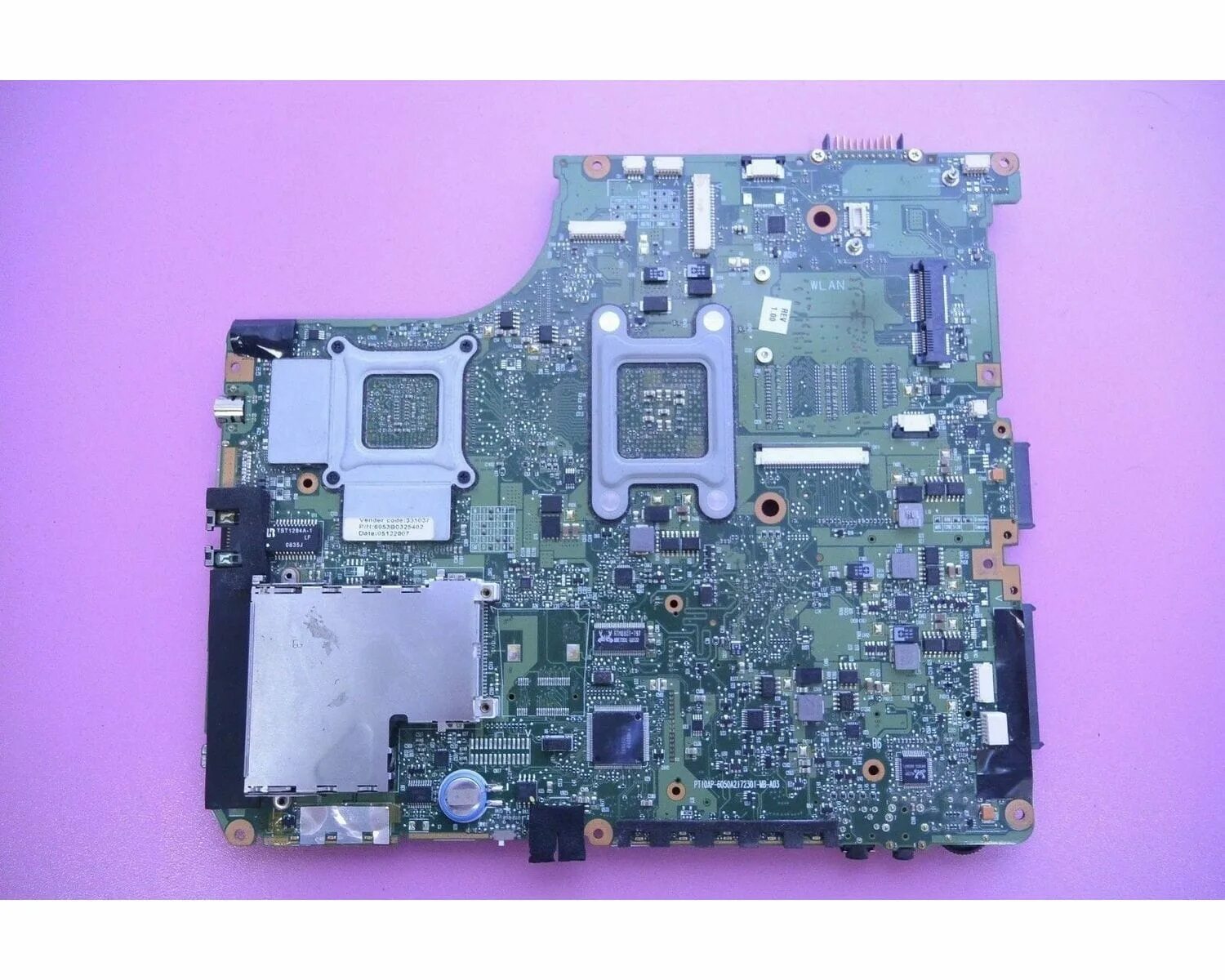 Ноутбук toshiba satellite l300. 90nr0950-r10020. Toshiba satellite a200 motherboard. Тошиба материнская. Тошиба материнская.