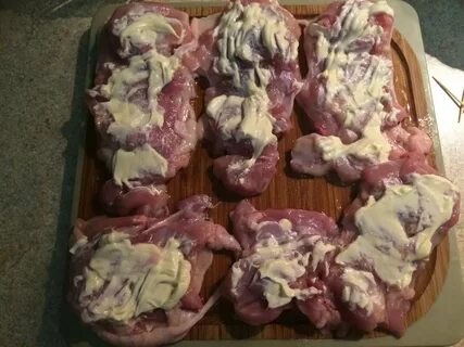 Фаршированные бедра курицы без кости в духовке