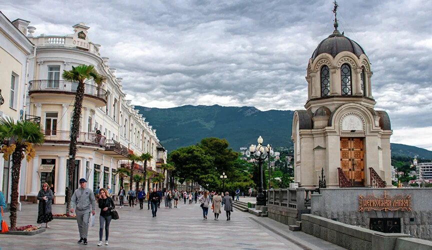 Паломническая служба. Портрет крымского туриста. Ялта туризм. Паломнический туризм в ялте. Паломническая служба.