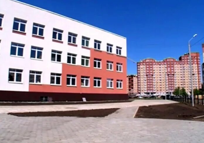 Гимназия 4 оренбург ростоши. Сош 4 оренбург. Лицей 4 оренбург. Гимназия в ростошах оренбург. 4 школа орен.