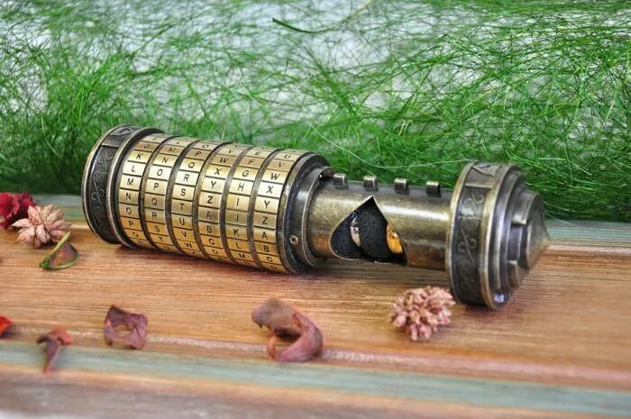 Криптекс калькулятор. Криптекс леонардо да винчи. головоломка леонардо да винчи криптекс. vinci cryptex (винчи криптекс). головоломка vinci cryptex.