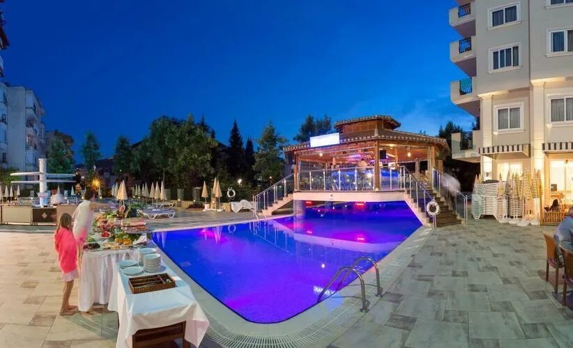 Villa sun flower beach турция. Вилла Санфлауэр Турция. Villa Sunflower Aparts & Suites Турция, Алания. Villa Sun Flower Hotel 4* (Алания). Villa Sunflower Apart Suites 4.