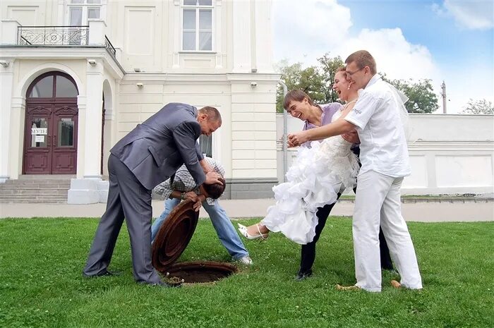 Украли замуж. Невеста украла жениха. Жених ворует невесту. Украденная невеста. Похищение невесты.