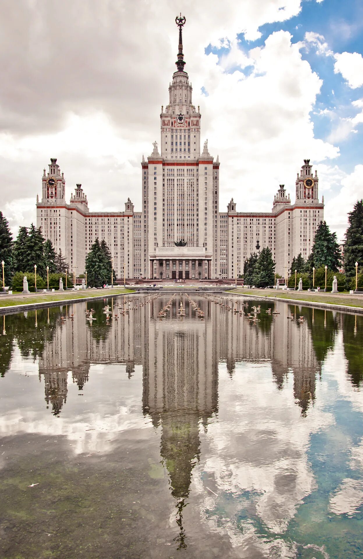 Мгу гос. Московский государственный университет имени м.в.Ломоносова，МГУ. Московский университет м. в. Ломоносова. Институт МГУ В Москве. Ломоносов университет в Москве.