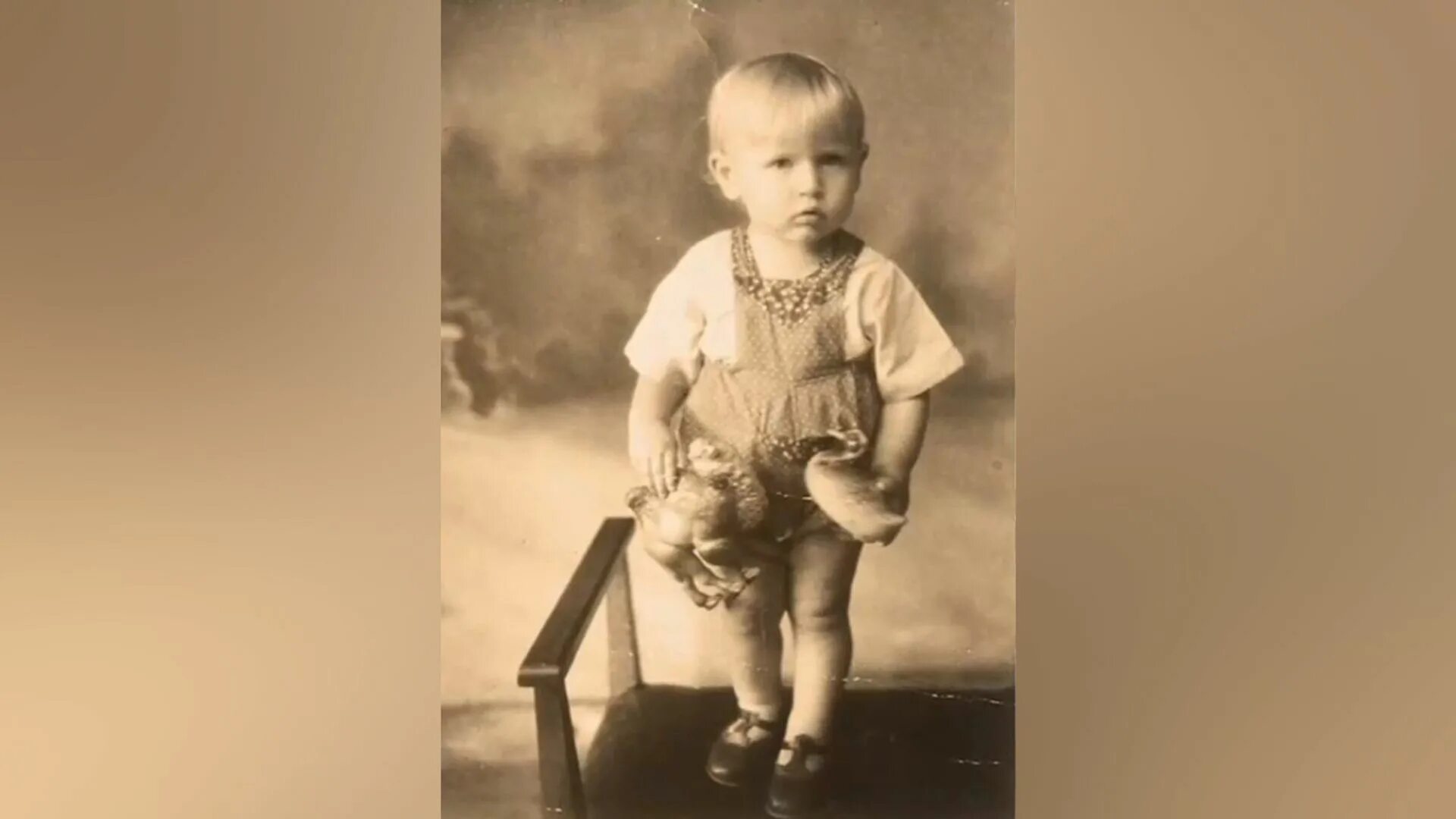 Детство бориса. Родители бориса заходера. Детство бориса. Детство бориса. Невзоров в детстве.