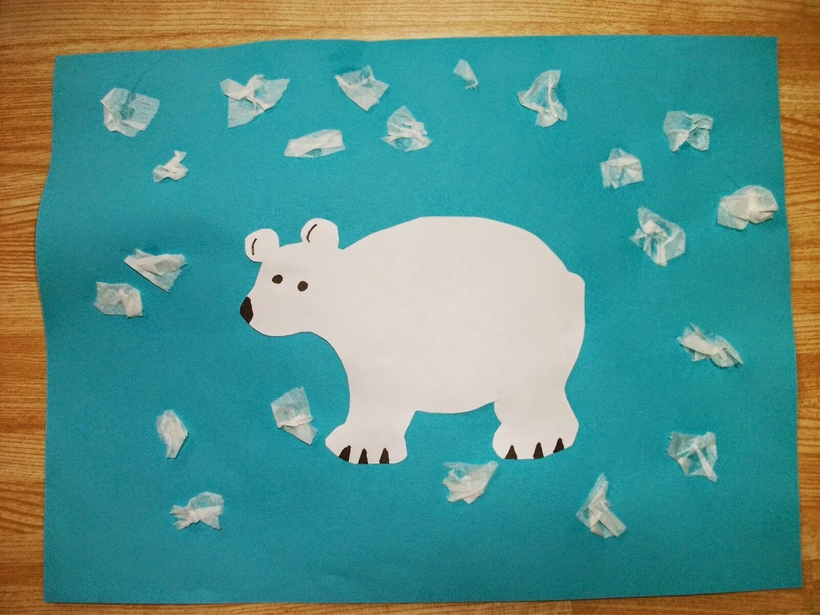 обрывная аппликация белый медведь. аппликация полярный медведь. трафарет белого медведя для аппликации. белый медведь аппликация в детском саду шаблон. аппликация белый медведь в старшей группе.