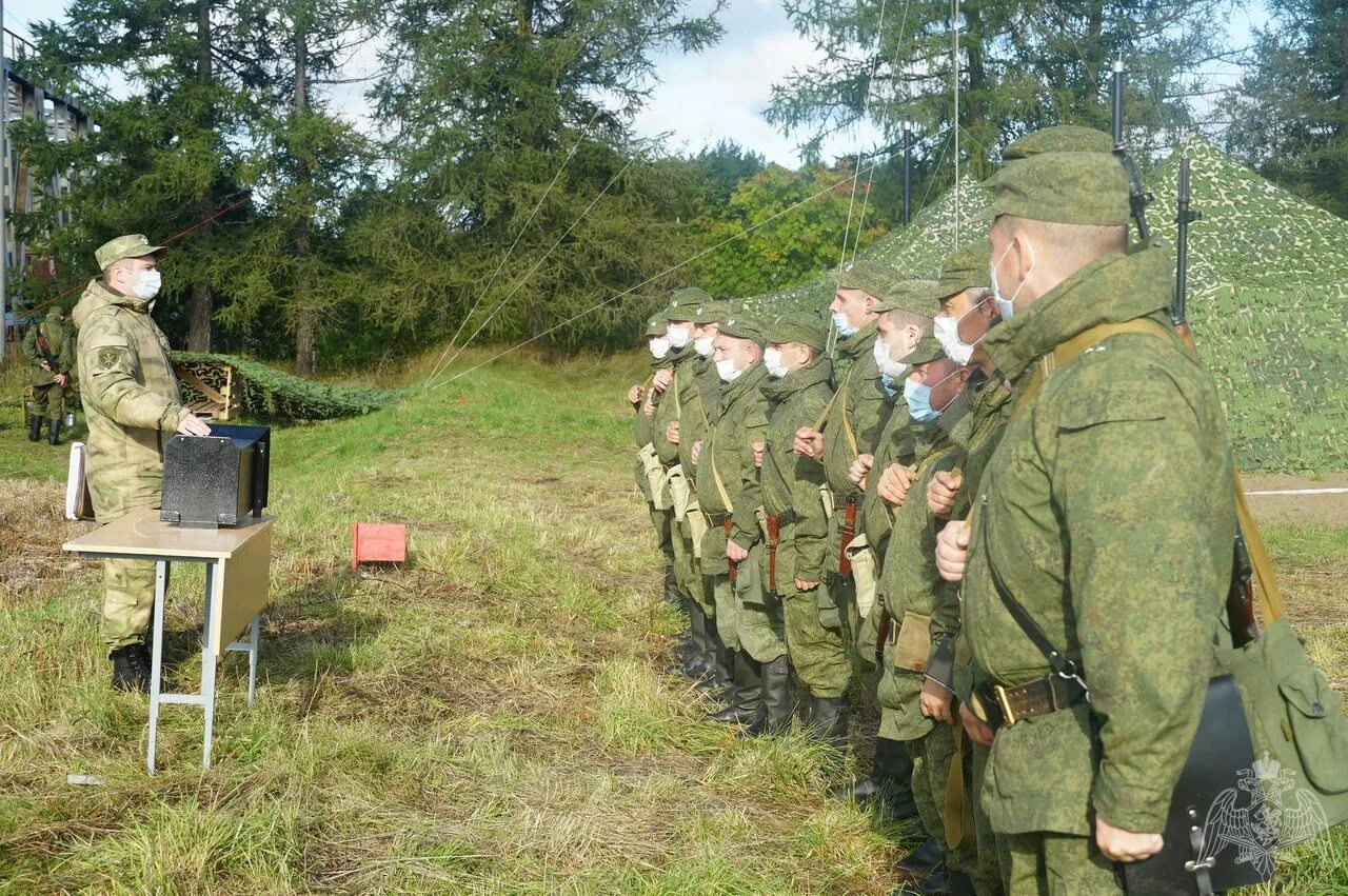 Место сбора военных. Военные сборы. Форма резервистов Военная. Военные сборы в России. Резерв армии РФ.