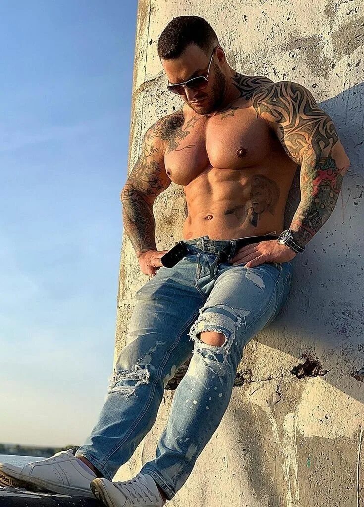 LA PERFECTION FAITE HOMME: 05/01/2017 06/01/2017