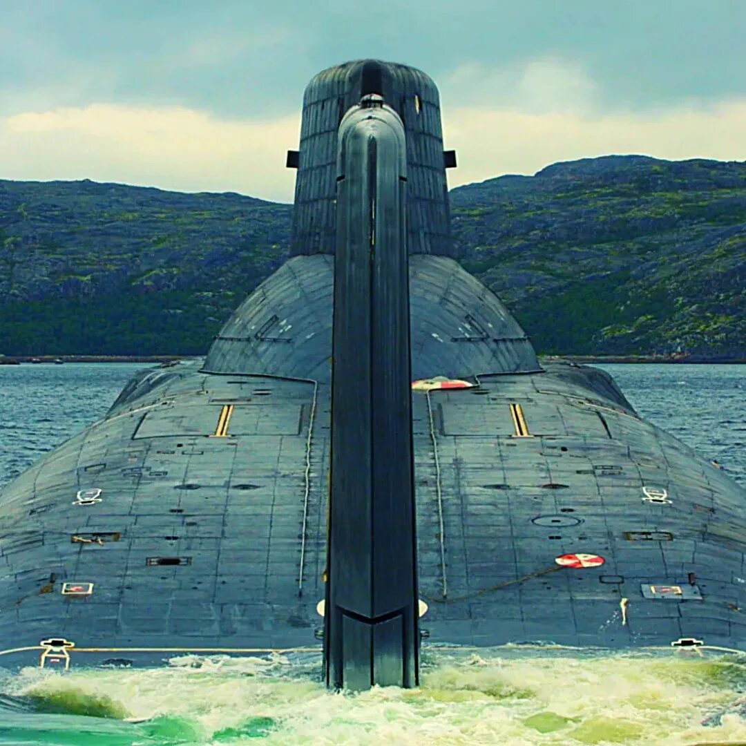 Российская подлодка проекта 941 «акула». Подводная лодка акула проект 941. Тк-20 атомная подводная лодка северсталь. Проект 941 подводная лодка. 941 акула.