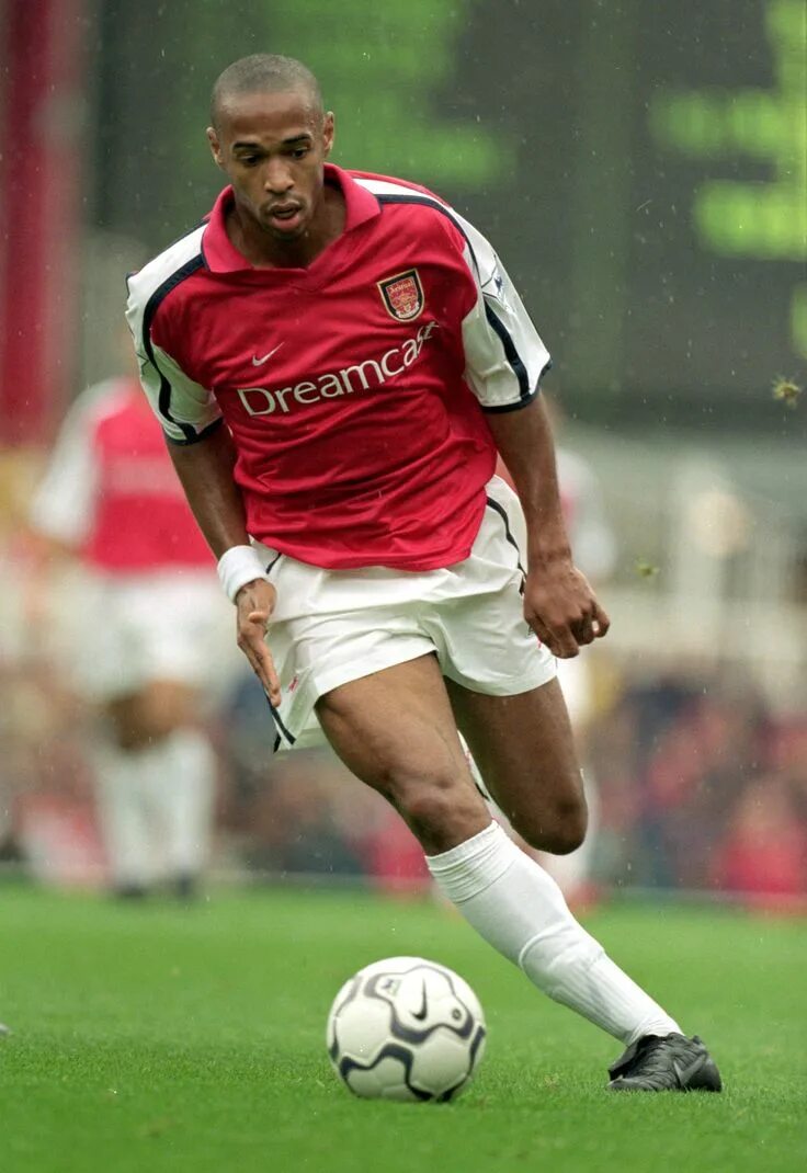 Анри арсенал. Тьерри анри. тьерри анри арсенал 2006. thierry henry arsenal. тьерри анри 2025.